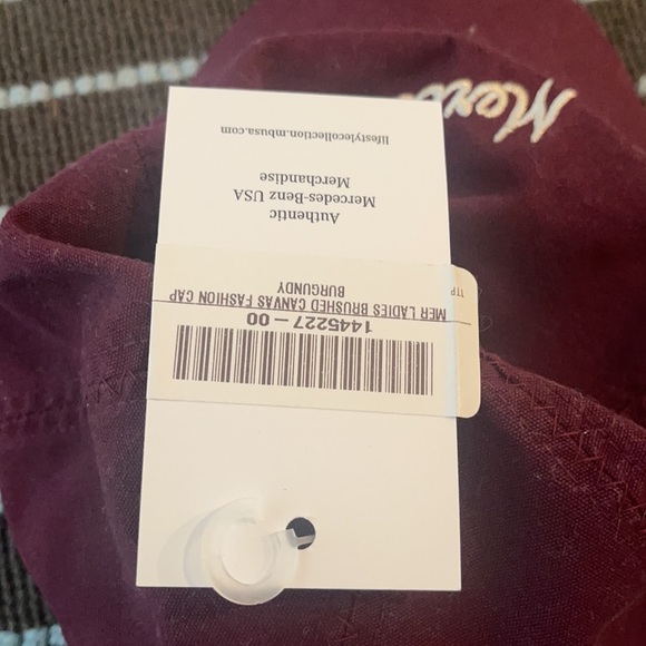 NWT Mercedes cap in maroon color - Picture 2 of 4